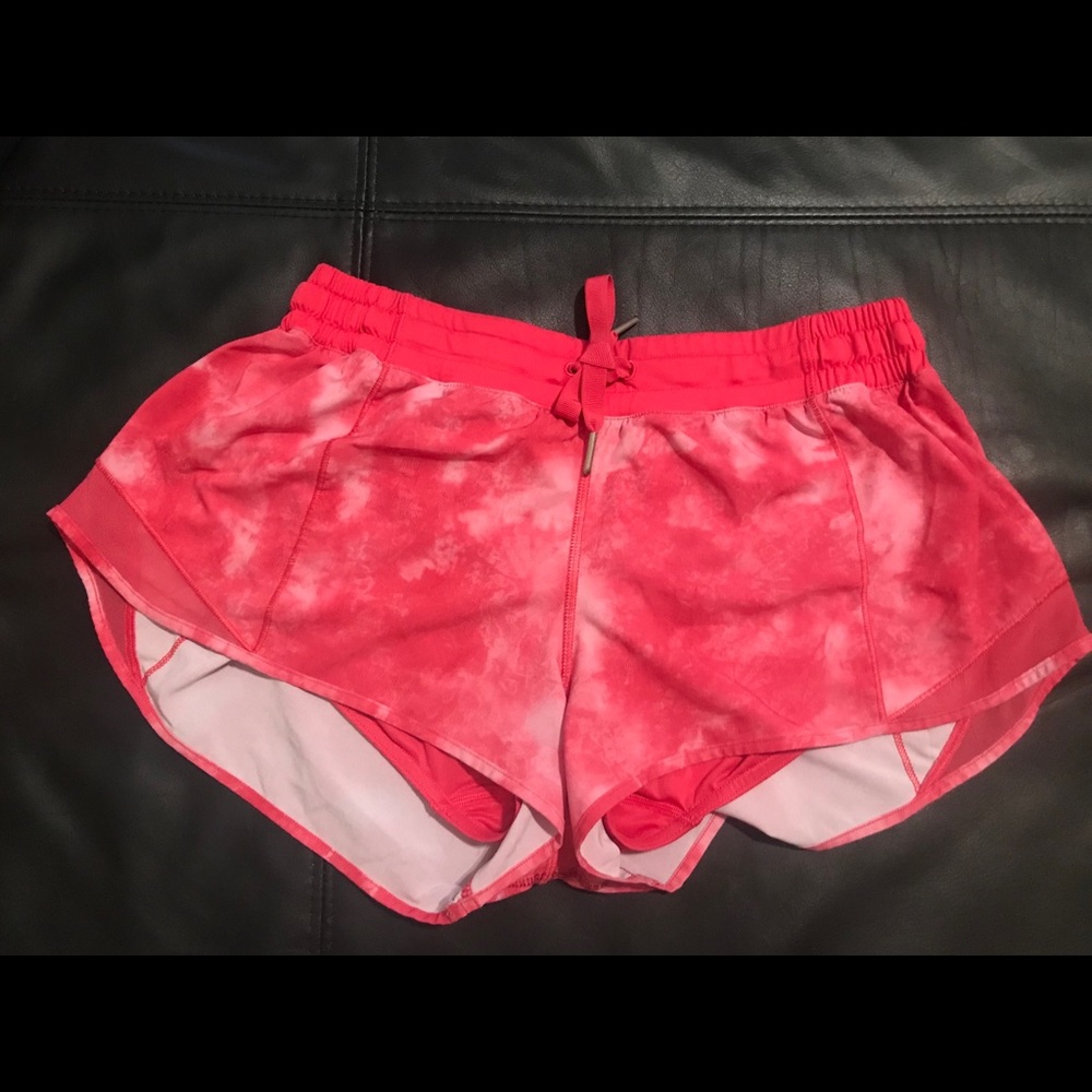 Lululemon Hotty Hot Shorts Size 10